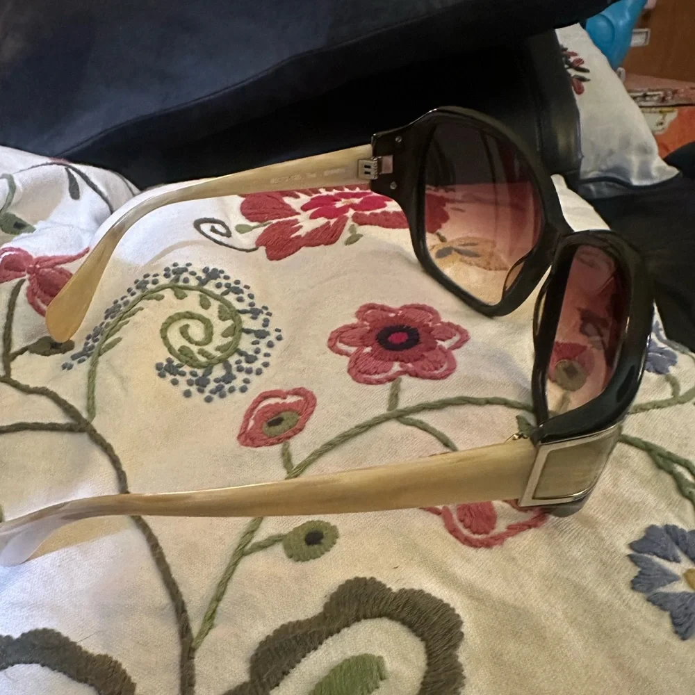 Oliver Peoples twenty years ILSA oversized sunglasses